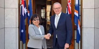 Looking south: Marshall Islands president visits Australia
