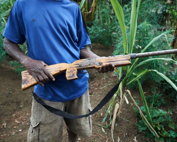 Papua New Guinea offers cash for guns as amnesty opens to combat escalating tribal violence
