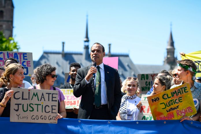 Vanuatu moves forward with UN climate resolution despite Trump opposition