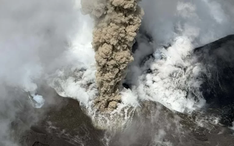 Acid rain falls on Vanuatu islands as volcano continues to belch ash