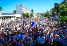 Chaotic scenes as French parliament delays New Caledonia debate