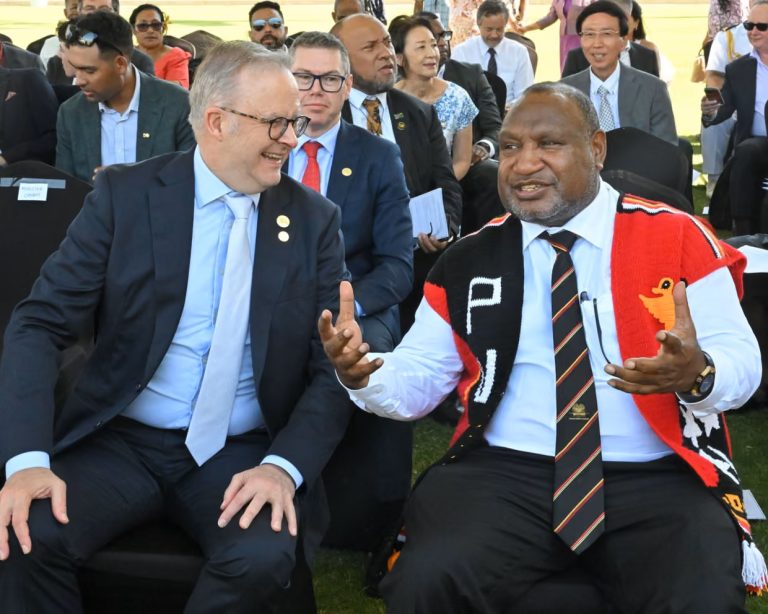 Australia panel backs defence pact with PNG, moves to formal alliance