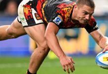 Chiefs punish Fijian Drua to remain second on Super Rugby ladder
