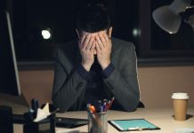 Long hours, stress and harassment are causing hundreds of thousands of early deaths, says UN labour agency