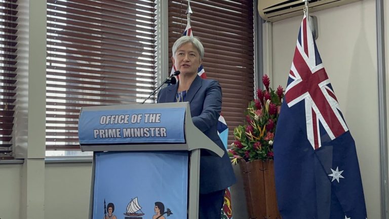 Australia seeks Fiji security deal despite China fears