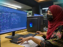 AI Can Help Build a Smarter Public Sector Across Asia and the Pacific