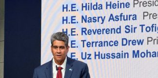Palau President Whipps pushes Climate Mobility action at Berlin Forum