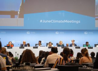 UN Climate Chief warns against backsliding as Bonn talks close with key divides unresolved