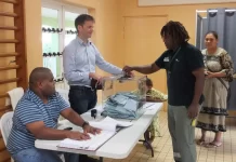 Candidates prepare for New Caledonia elections