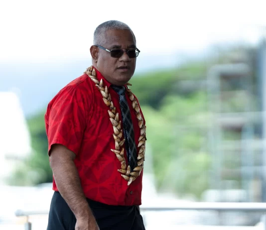 Samoa Minister threatens to revoke Samoa Observer business license