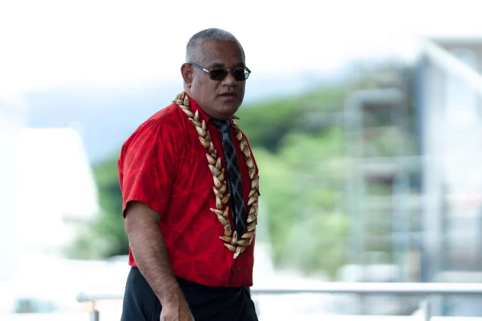 Samoa Minister threatens to revoke Samoa Observer business license