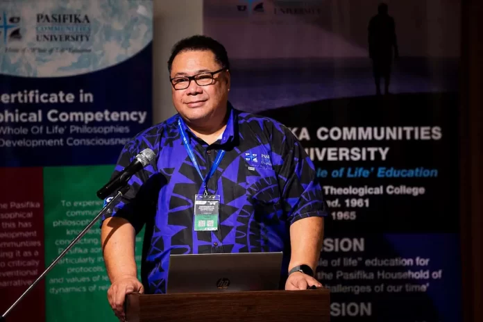 Theologian calls for education rooted in community, ethics and self-review