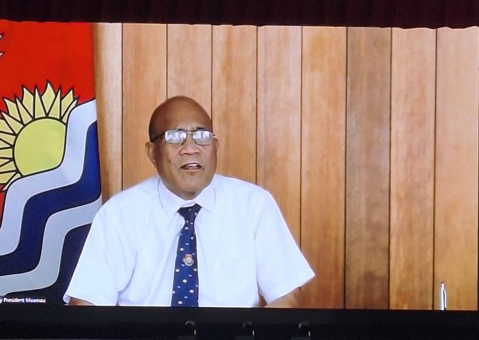 Kiribati President Maamau hands Small Island States Chair to Palau