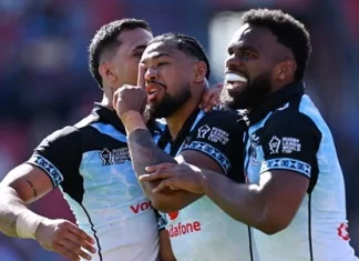 Fiji Bati ride first-half blast to topple Cook Islands 40-12