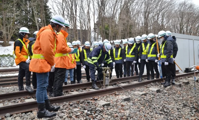 Japan labour shortage opens opportunities for skilled Pacific workers
